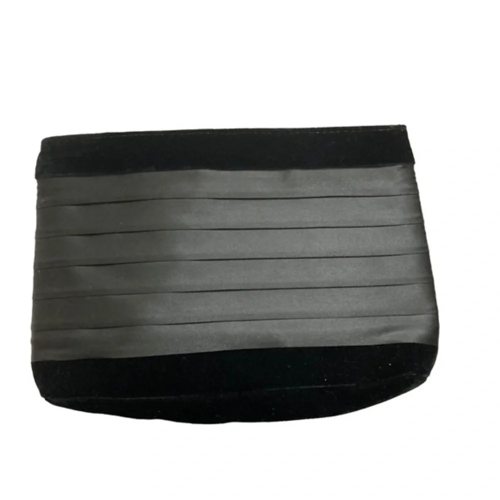 YSL Yves Saint Laurent parfum authentic Black zipped Clutch Wallet Evening Bag - Picture 4 of 9
